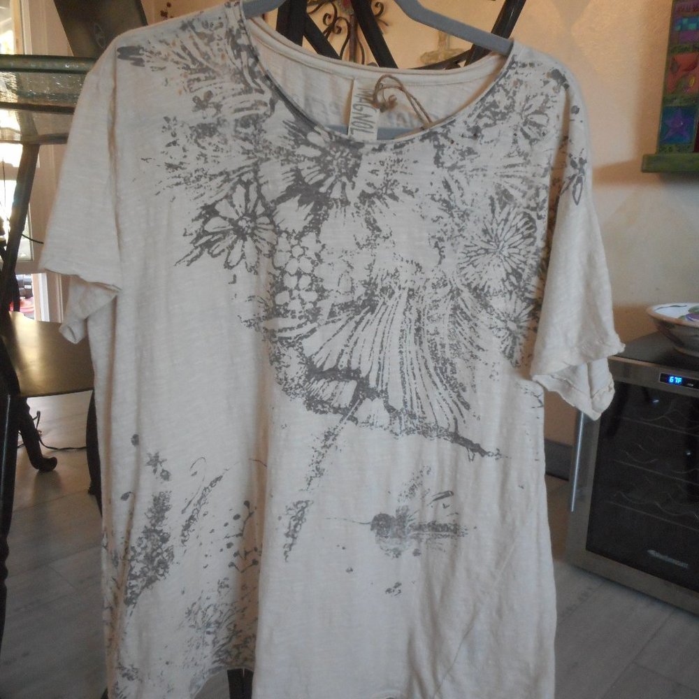 Magnolia Pearl Always & Always Monet flower tee